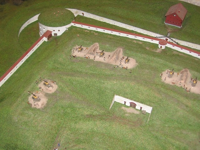 Festungsmuseum Fort Oberer Kuhberg, Modelle im Pulvermagazin - Fort Oberer Kuhberg